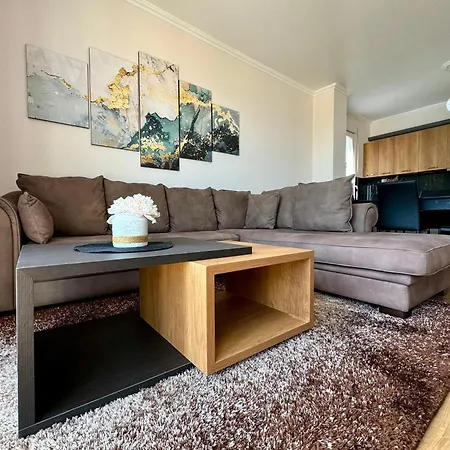Eka Luxury Apartment Durres