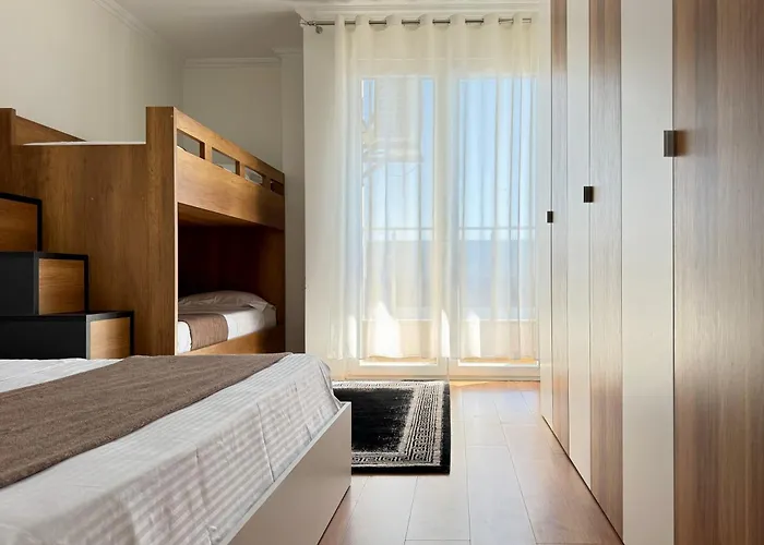 Luxury Seaview - By Eka Luxury Apartamento Durrës